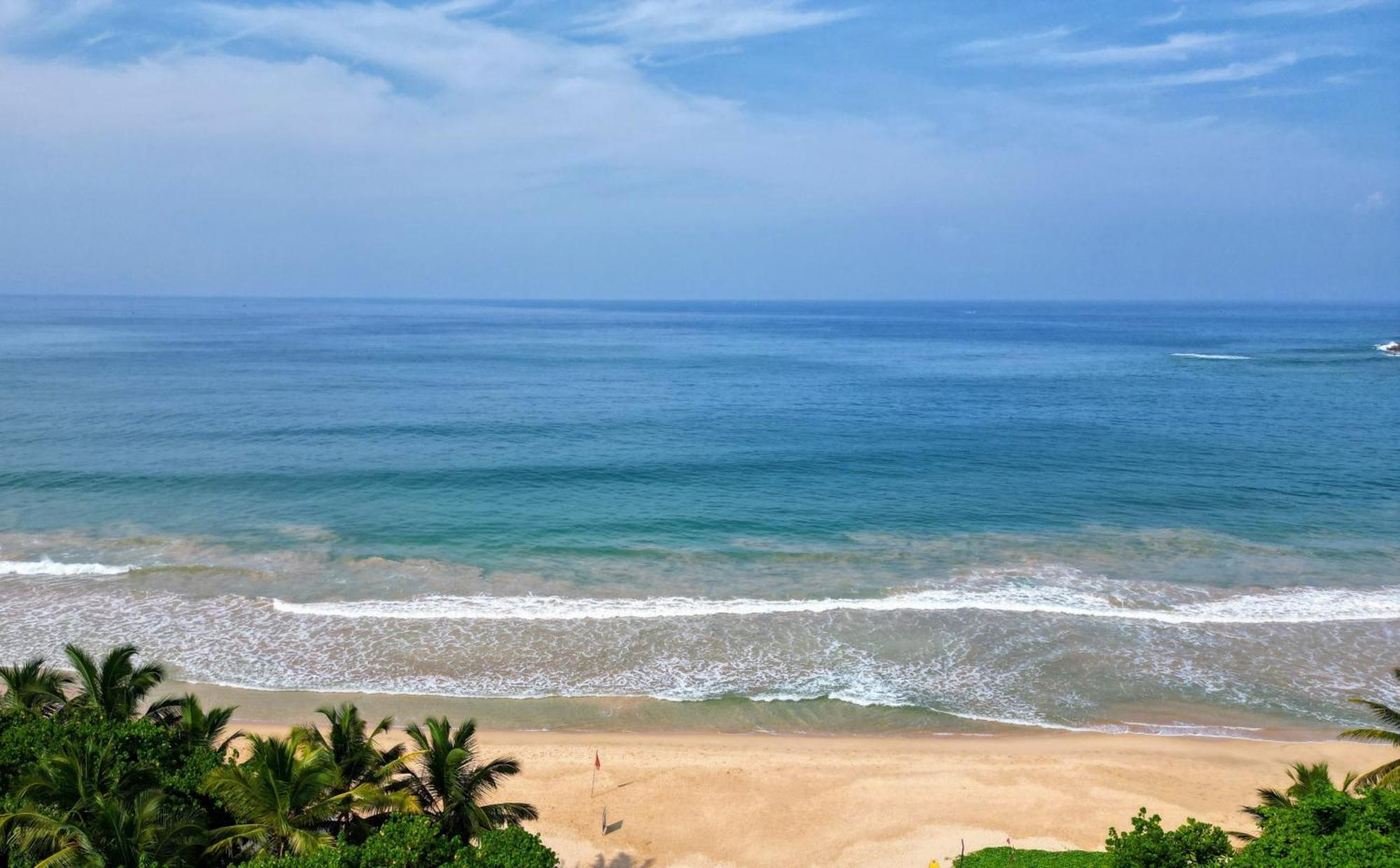 Seashore Mirissa Bagian luar foto