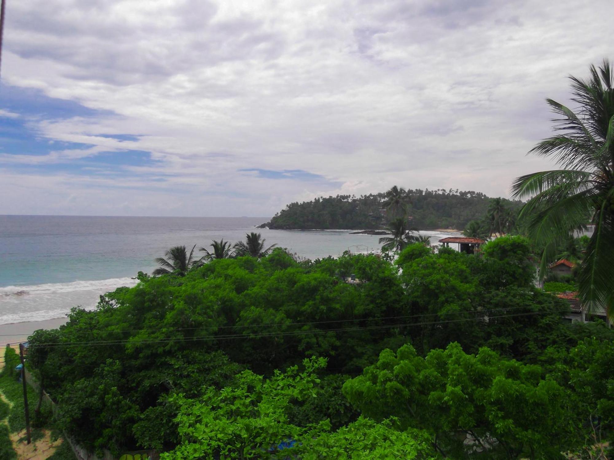 Seashore Mirissa Bagian luar foto